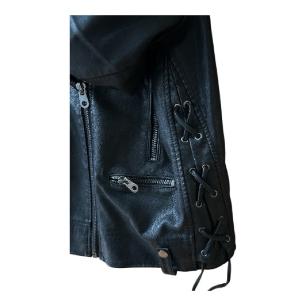 -Pink Key Moto Jacket  Black Faux Leather, Classic Fit - Picture 4 of 4